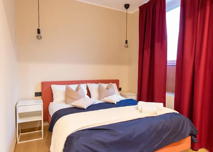 Ihost Luxury-Free Parking- Plana 2