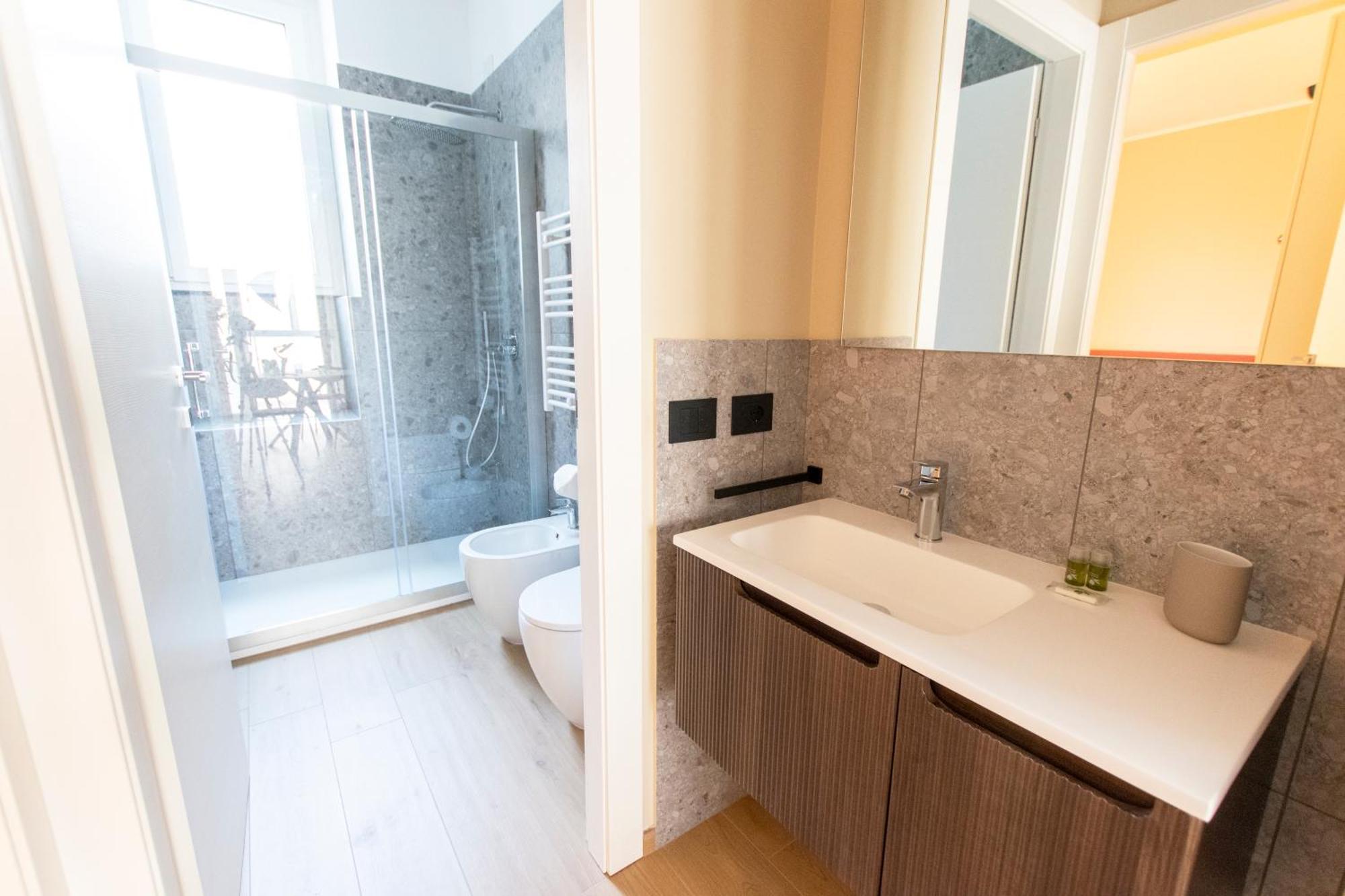 Ihost Luxury-free Parking- Plana 2 * Milan