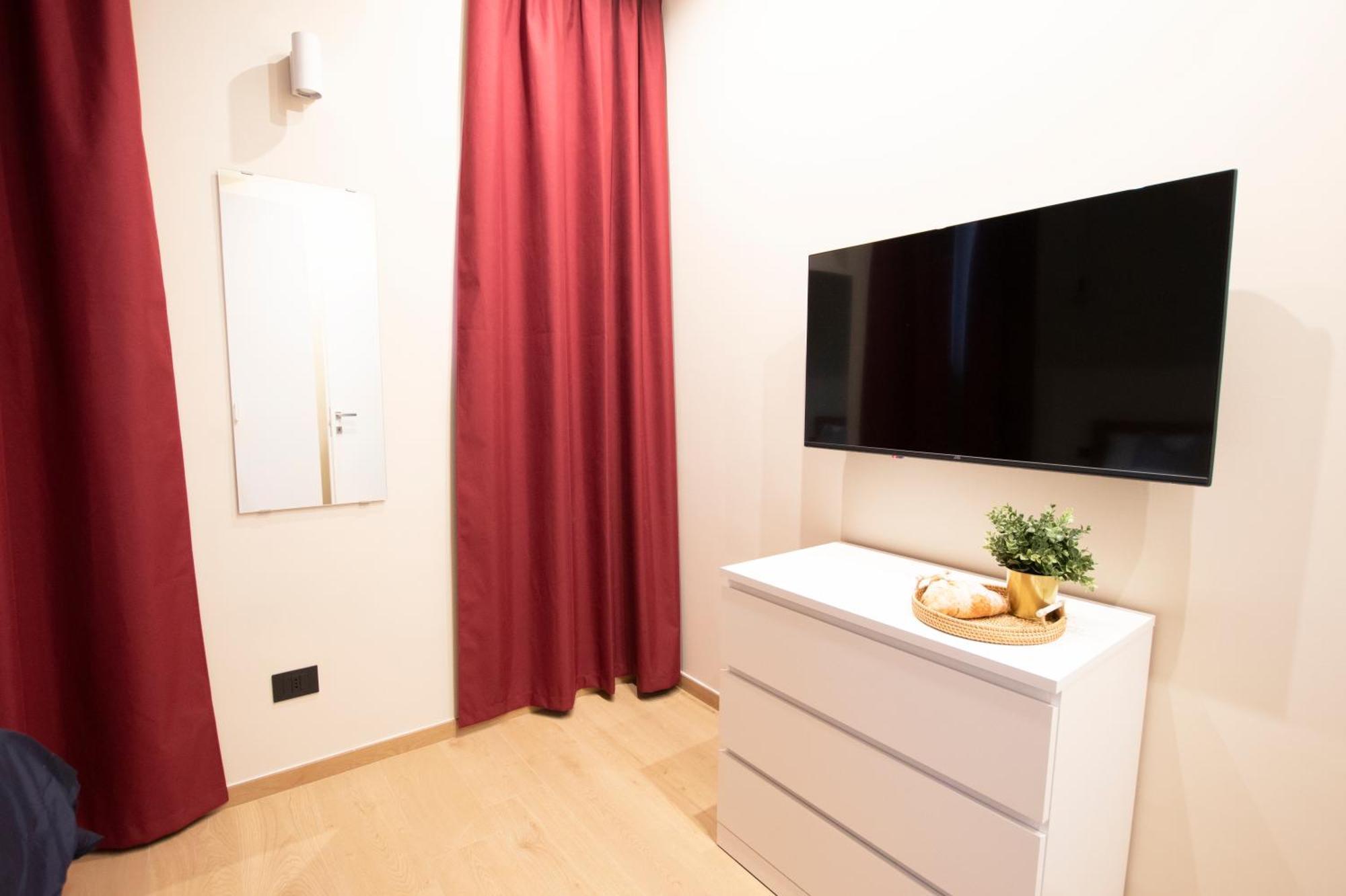 Ihost Luxury-free Parking- Plana 2 Milan